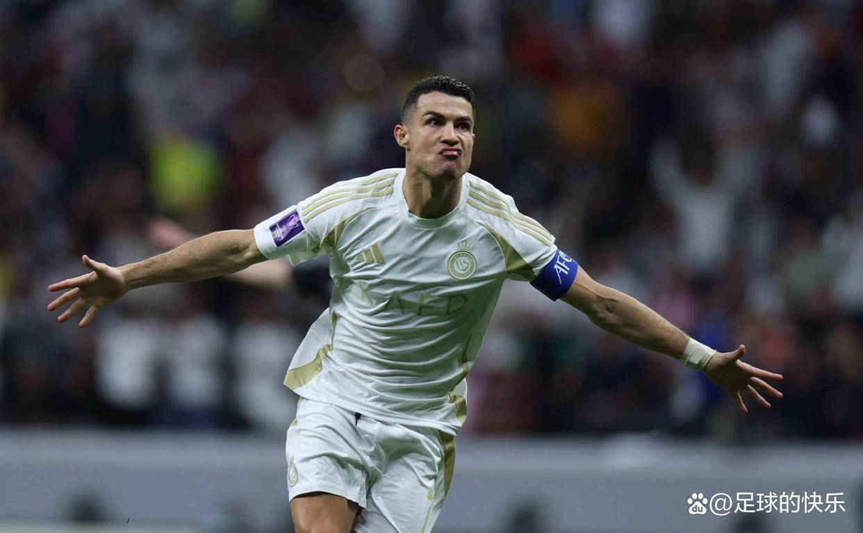 神仙打架！FIFA最佳前锋4选3：梅西第47冠压阵，哈兰德破纪录，C罗姆巴佩悬了？